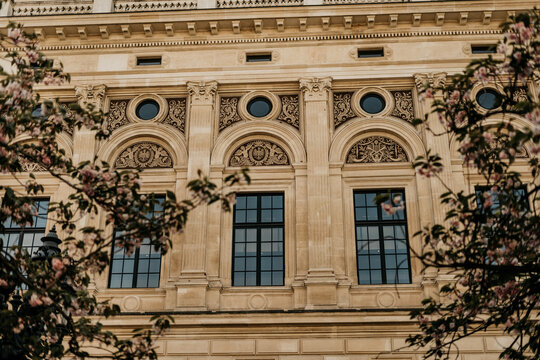 Sunny day at the opera house in Frankfurt