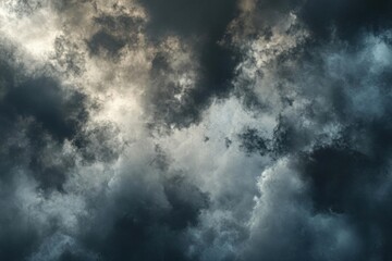 Obraz premium Dark clouds gather ominously in the sky