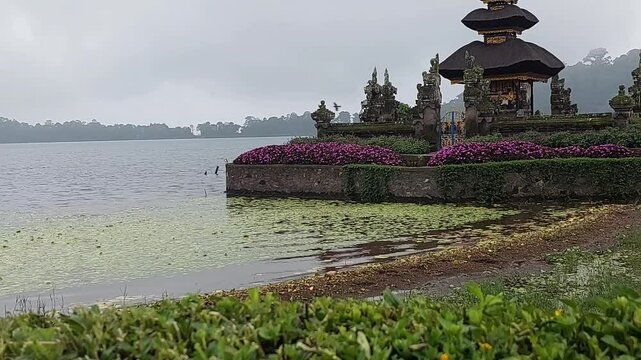 This is a big lake located at Bedugul, Bali named Danu Beratan. This beautiful lake is very famous in Bedugul, Bali. There are some Hindu temple to pray there as well. 