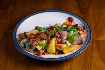 salad with roast beef, cucumber and sesame sauce