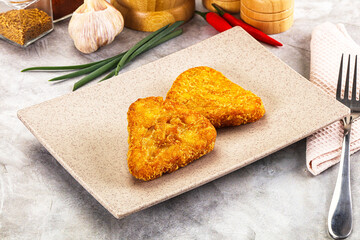 Fried potato hash brown snack