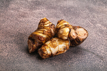 Natural organic raw ginger root