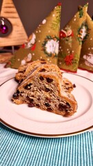 christmas cake with raisins