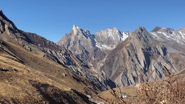 Sheshnag Parvat, a snake-shaped mountain in Uttarakhand, is located on the route to Adi Kailash, between Gunji and Nabidhang