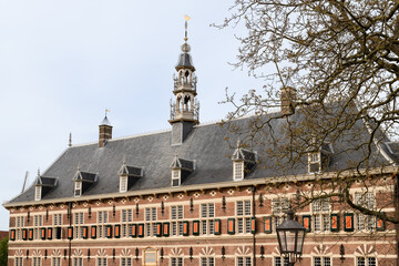 Obraz premium Former Royal orphanage in the historically picturesque Dutch town of Buren in the Betuwe.