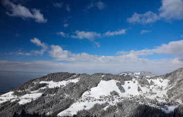 Obraz premium snow covered mountains in Switzerland