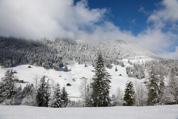 Hiking between Gstaad and Saanenmoser