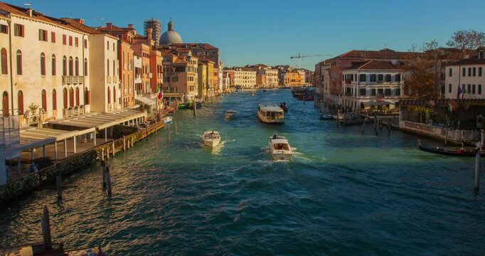 Venice Italy Canals Boats Day Timelapse 4K