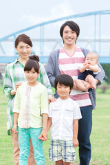 ５人家族のポートレート