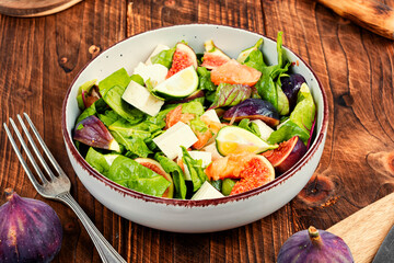 Rocket figs feta salad.