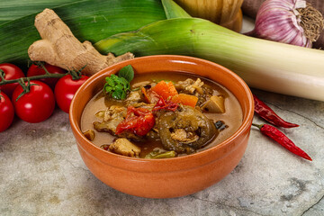 Thai curry with chicken and basil