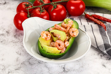 Dietary avocado cut with prawn