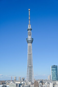 東京都の都市風景とスカイツリー