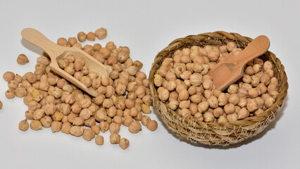 agricultural products, pulses. pictures of chickpeas.