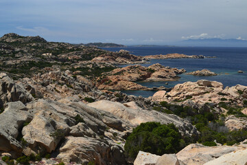 La costa dell'isola di Caprera