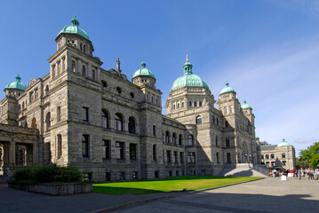 Obraz premium Parliament Buildings Legislative Assembly Victoria British Columbia BC Canada government law rules building neo-baroque design architect Francis Rattenbury. Visitors to seen visiting the capital