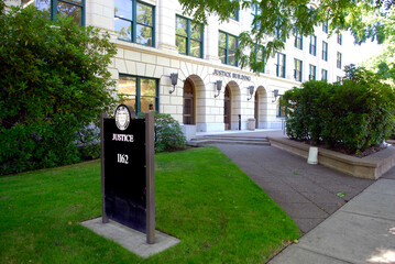 State of Oregon Supreme court Justice buildfing