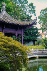 Pagode dans le jardin chinois du Parc Bethmann à Francfort-sur-le-Main