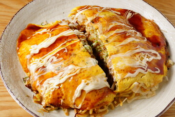 オムそば　和食