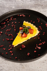 Cheesecake with berries