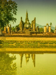Naklejka premium Wat Mahathat Maha That temple, Sukhothai, Thailand