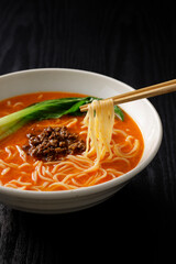担々麺　Dandan noodles
