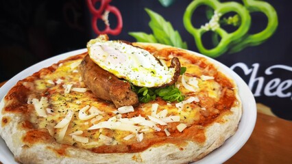 Pizza de Alheira 