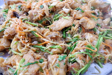 Stir-fried Fish with Ginger Sauce