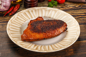 Roasted duck breast in cherry