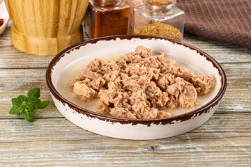 Canned tuna fish in the bowl
