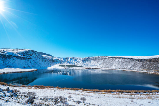 The scenic views of Lake Nar (Nar or Narlı G&ouml;l&uuml;) is a brackish crater lake situated on the borderline between Aksaray  and Niğde, Turkey
