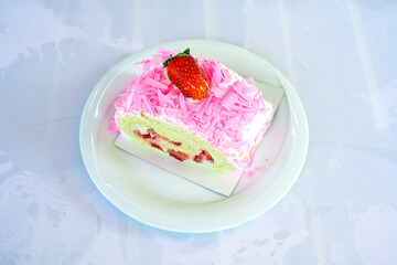 Close-up of homemade mug cakes with protein topping. Tek kisilik, adet yas pasta. Red velvet, Profiterol, meyveli, krokanli, frambuazli,  cikolatali yas pasta. Dogum gunu pastasi. Cilekli, frambuazli.