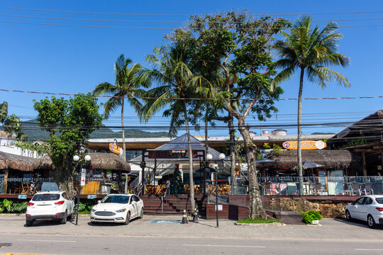 ILHABELA, SP, BRAZIL - DECEMBER 06, 2024: Ardhentia Shopping Mall on Princesa Isabel Avenue in Pereque Beach.
