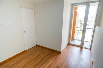 Fototapeta premium habitacion moderna de departamento, iluminado con ventana a la calle 