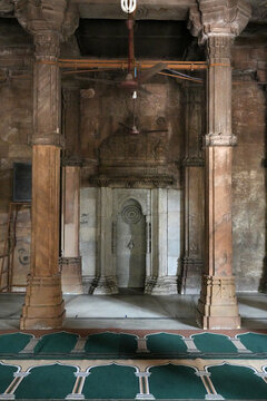Ahmedabad and its heritage: the tomb of Dai Halima