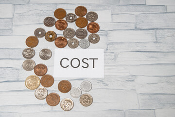 経費と現金のイメージ