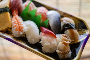 買ってきたお寿司盛り合わせ
