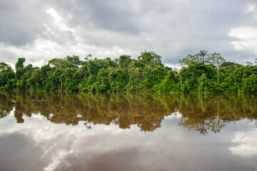 PHOTOS OF THE NANAY RIVER IN THE PERUVIAN AMAZON, BLACK WATER RIVER OR IGAPO IN THE FLOODABLE...