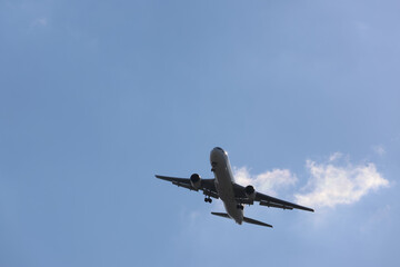 飛行機の航跡