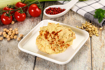 Natural chickpea hummus with paprika