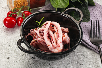 Marinated squid tentacles in the bowl