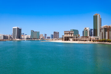 Obraz premium Abu Dhabi city skyline in United Arab Emirates