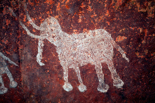 Madhya Pradesh, India, 12.10.2023: Bhimbetka Rock Shelters. Declared a UNESCO World Heritage, the shelters contain ancient rock art from the Upper Paleolithic to Medieval times.