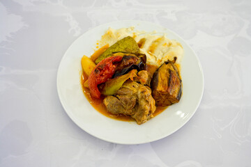 Dana kavurma, guvec.Sauteed meat with carrots and peas ( Turkish ; Et, Tavuk Sote. guvec  ) Et...