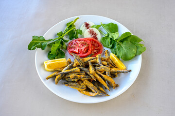 Fried Anchovies (Turkish Name: Hamsi Tava) .Hamsi, istavrit, sardalya tava. Balik kizartma. Izgara...