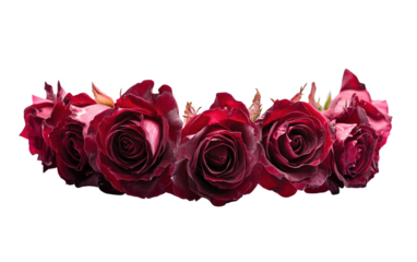 PNG crown of red roses available on transparent background