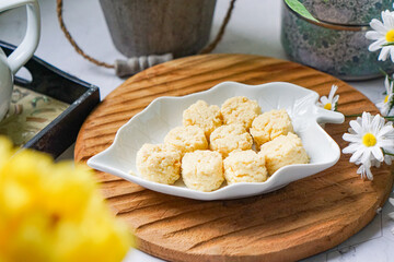 Almond Sugee Cookies are rich, buttery, with a nutty almond flavor, a popular kuih during Hari Raya