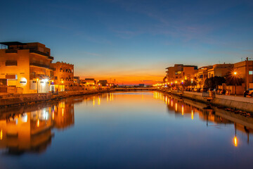 Obraz premium La Goulette, Tunisia: A Cosmopolitan City and Home to the Main Port of Tunis