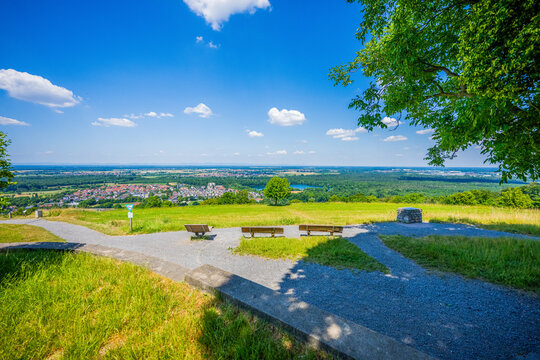 Aussicht bei der Michaelskapelle Unterkrombach &ndash; Bruchsal, Landschaftspanorama