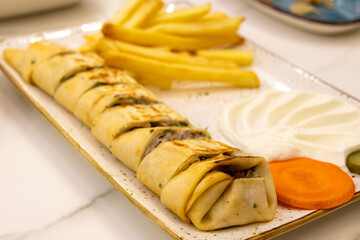 Shawarma chicken roll